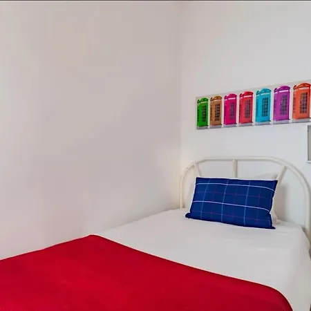 Duque 2br Flat At Historical Chiado Daire Lisboa